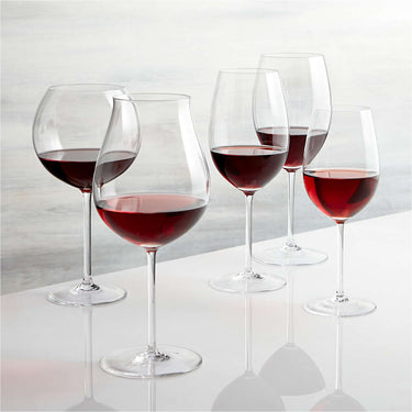 Vineyard Pinot Noir Wine Glass